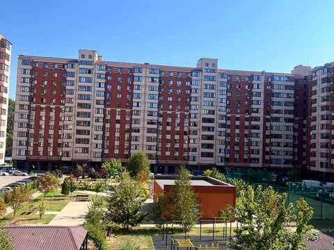 квартира за адресою Співдружності вул., 1