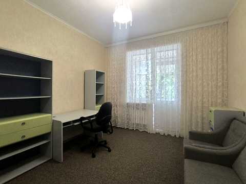 квартира за адресою Незалежності вул. (Титова), 3