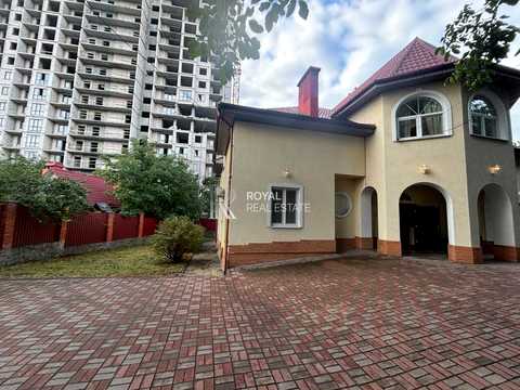 коммерческая по адресу Монтажників ул., 27