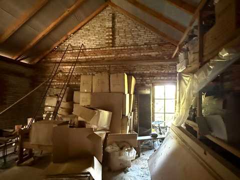 комерційна за адресою с. Красів, Шкільна вул., 1