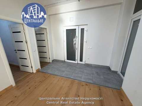 коммерческая по адресу Героев Майдана ул. (Червоноармійська), 43Г