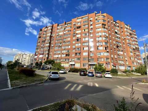 квартира за адресою Драгоманова вул., 17