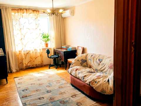 квартира за адресою Зодчих вул., 44