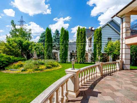 дом по адресу старокиївська, 5