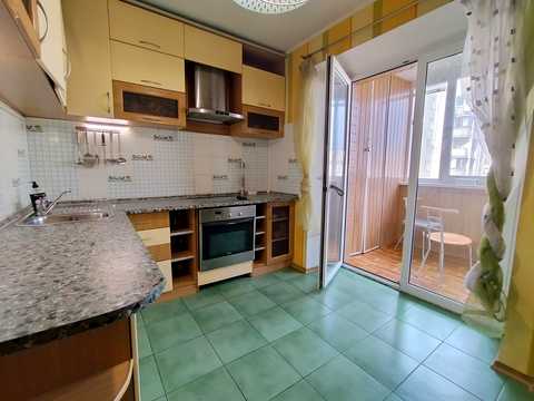 квартира за адресою Миколи Садовського вул., 12