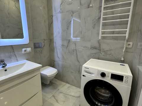квартира за адресою Святошинська вул., 58