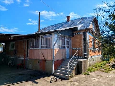 будинок за адресою с. Межиріч, Центральна