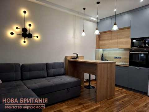 квартира за адресою Михайла Максимовича вул. (Онуфрія Трутенка), 26-Б