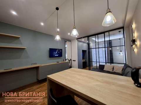 квартира за адресою Михайла Максимовича вул. (Онуфрія Трутенка), 26-Б