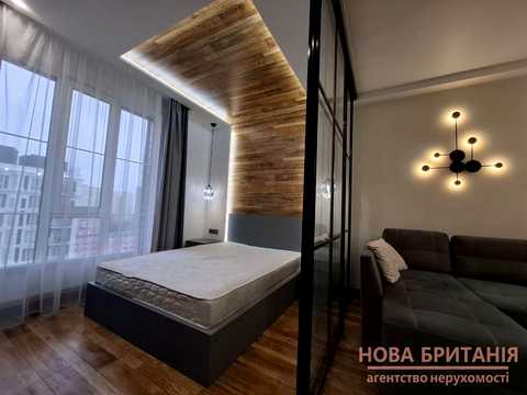 квартира за адресою Михайла Максимовича вул. (Онуфрія Трутенка), 26-Б