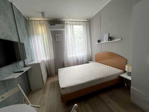 квартира за адресою Регенераторна вул., 4 к15