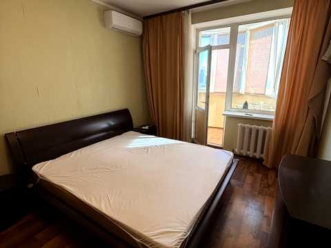 квартира за адресою Феодосійський пров., 14