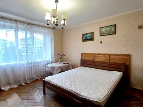 квартира по адресу Героев Полка "Азов ул. (Маршала Малиновського), 25