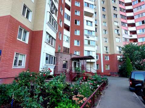 квартира за адресою Милославська вул., 4