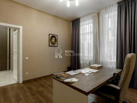 коммерческая по адресу Болсуновський пер. (Мічуріна), 20