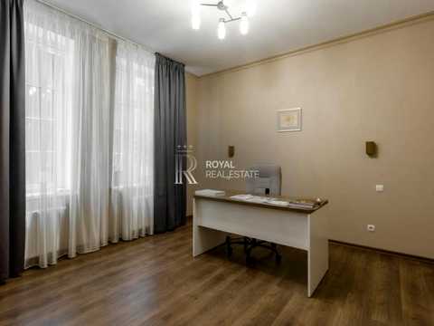 коммерческая по адресу Болсуновський пер. (Мічуріна), 20