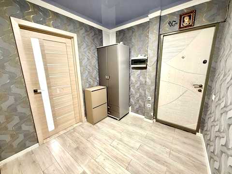 квартира за адресою Андрія Первозванного вул. (Стахурського), 80