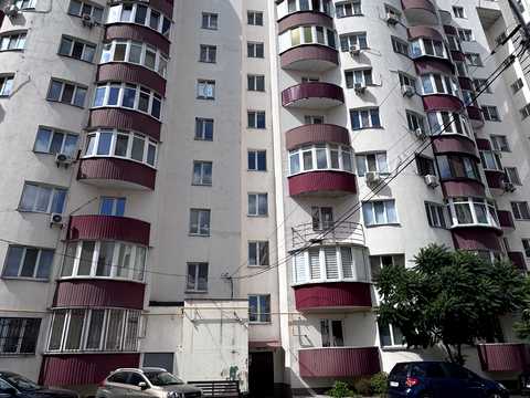 квартира за адресою Головатого вул., 76