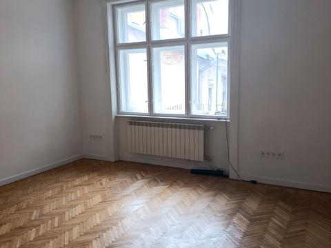 квартира за адресою Корятовича пл., 2