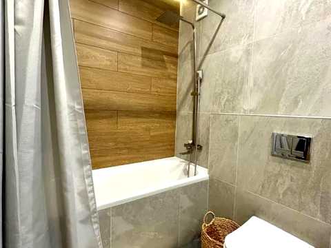 квартира за адресою Співдружності вул., 5