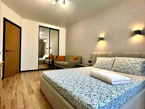 квартира за адресою Співдружності вул., 5