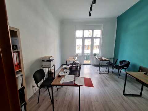 комерційна за адресою Івано-Франківськ, Незалежності вул., 11