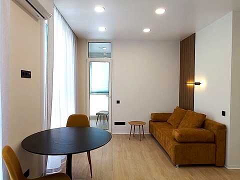 квартира за адресою Салютна вул., 2к25
