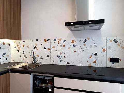 квартира за адресою Салютна вул., 2к25