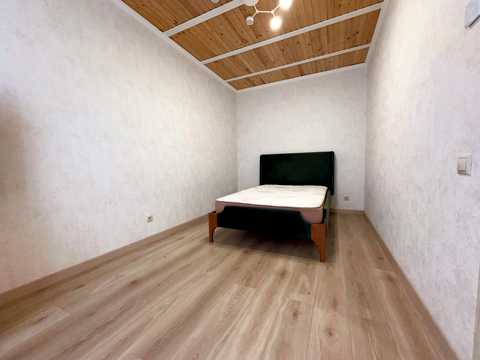 квартира за адресою Сирецько-Садова вул., 35