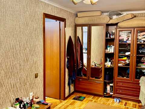 квартира за адресою Салютна вул., 9