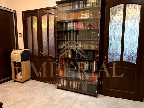 квартира за адресою Малопідвальна вул., 21