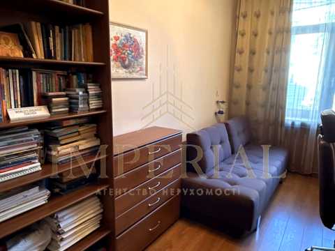 квартира за адресою Малопідвальна вул., 21