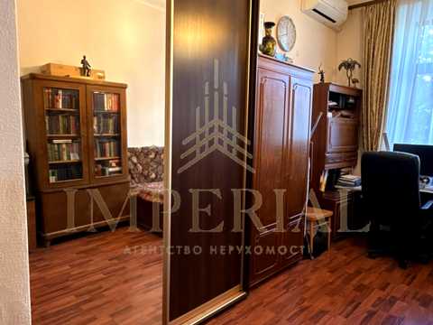квартира за адресою Малопідвальна вул., 21