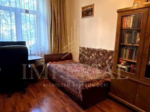 квартира за адресою Малопідвальна вул., 21