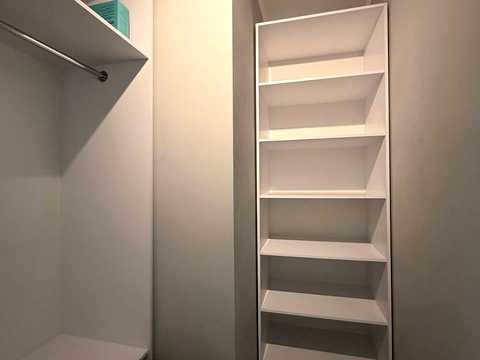 квартира по адресу Защитников Мариуполя ул. (Костромська), 77