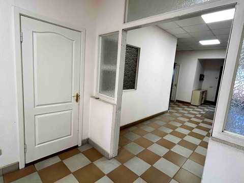 комерційна за адресою Срібнокільська вул., 14-А