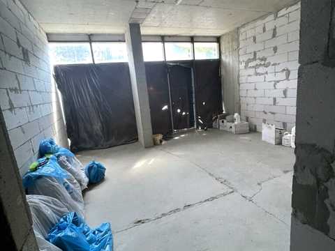 комерційна за адресою Покрови вул., 14