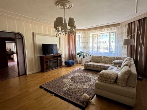 будинок за адресою Одеса, Купріна вул., 20