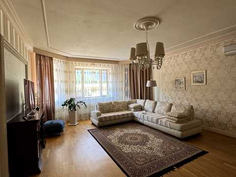 будинок за адресою Одеса, Купріна вул., 20