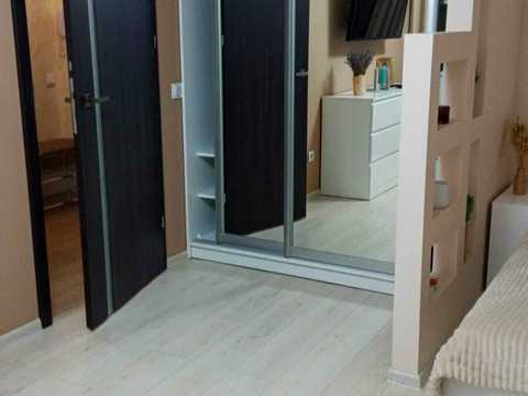 квартира за адресою Коновальця вул., 9
