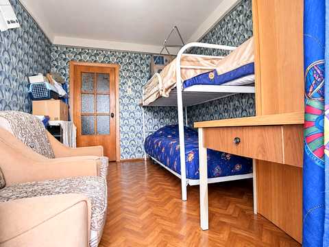 квартира по адресу Ореста Левицкого ул. (Академіка Курчатова), 9/21