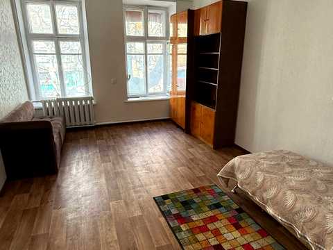 квартира за адресою Богдана Хмельницького вул., 18