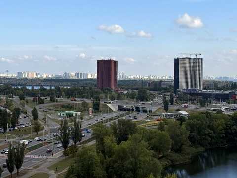 квартира за адресою Приозерна вул., 2-Б