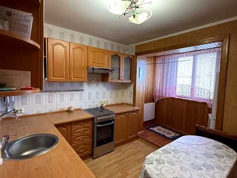 квартира за адресою Приозерна вул., 2-Б