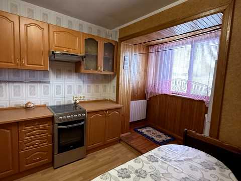 квартира за адресою Приозерна вул., 2-Б