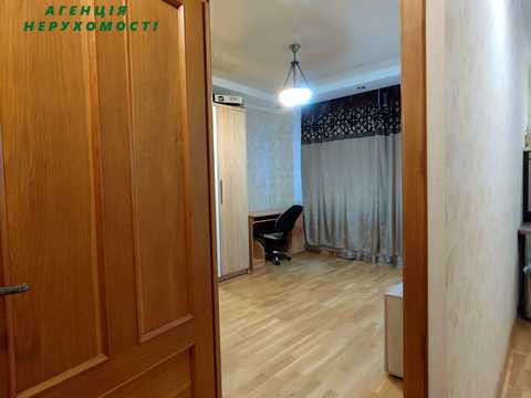 квартира по адресу Гвардейцев-Широнинцев ул., 101
