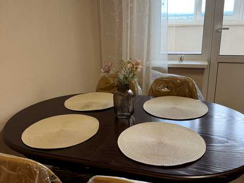 квартира за адресою Милославська вул., 8