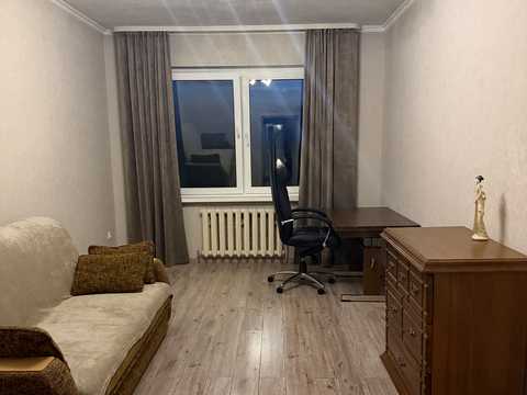 квартира за адресою Милославська вул., 8