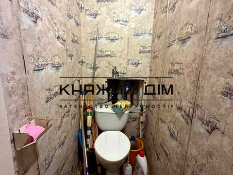 квартира за адресою Незалежності бульв. (50 років Жовтня), 9-А