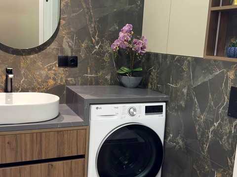 квартира за адресою Угорська вул., 12